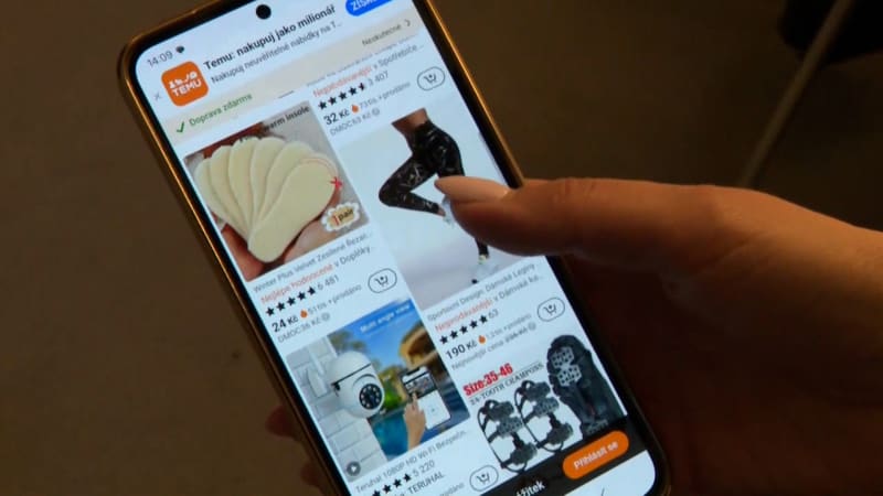 Stejný produkt i e-shop, ale zaplatíte víc než soused. Jak fungují personalizované ceny? 