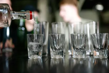 Vojtěch zvažuje regulaci alkoholu. V koalici narazil
