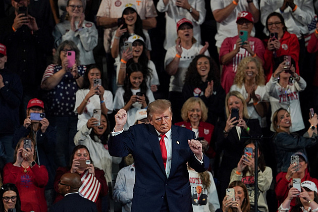 „Máme záliv i jezero, potřebujeme oceán.“ Trump jej navrhuje pojmenovat po sobě